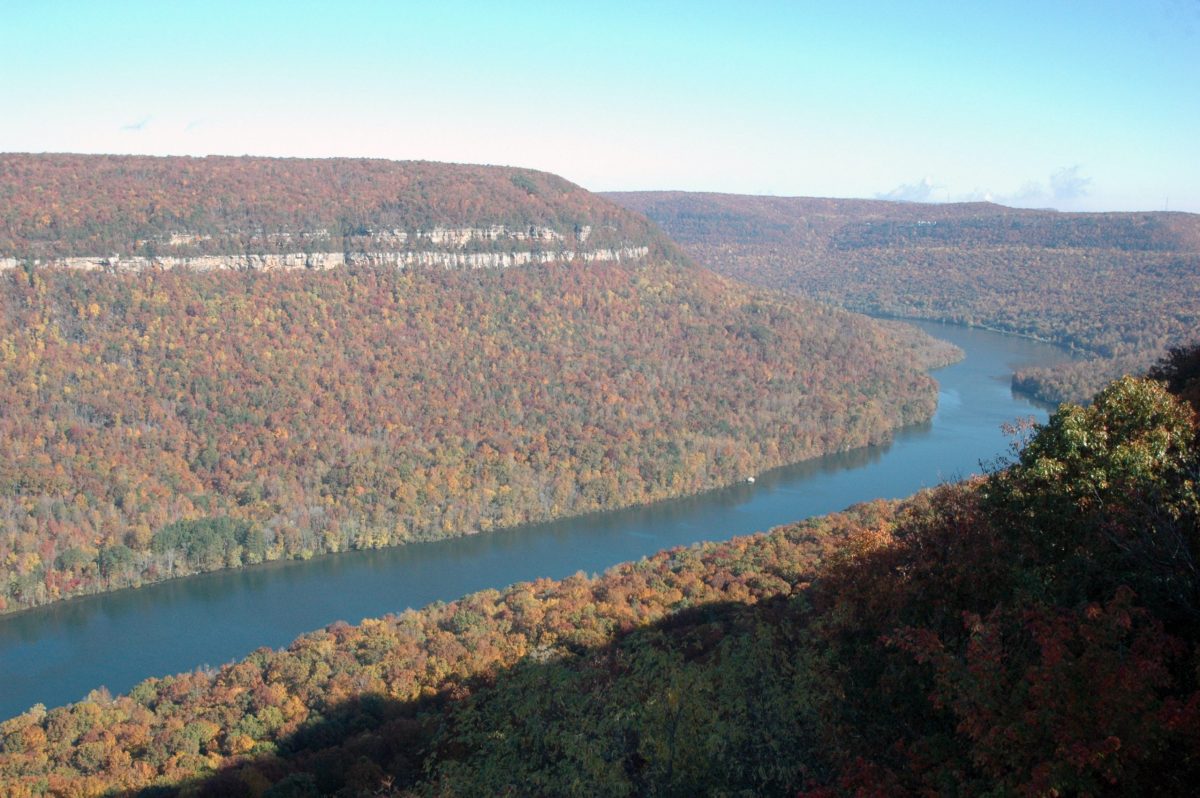 Tennessee River Gorge in fall