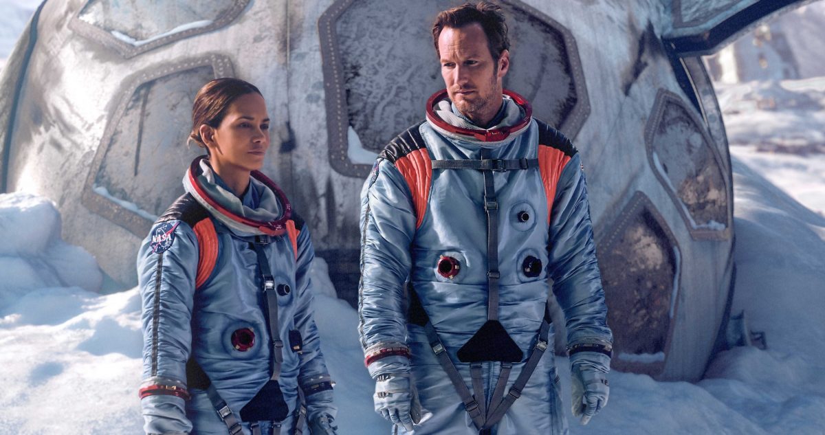 Halle Berry and Patrick Wilson in Moonfall