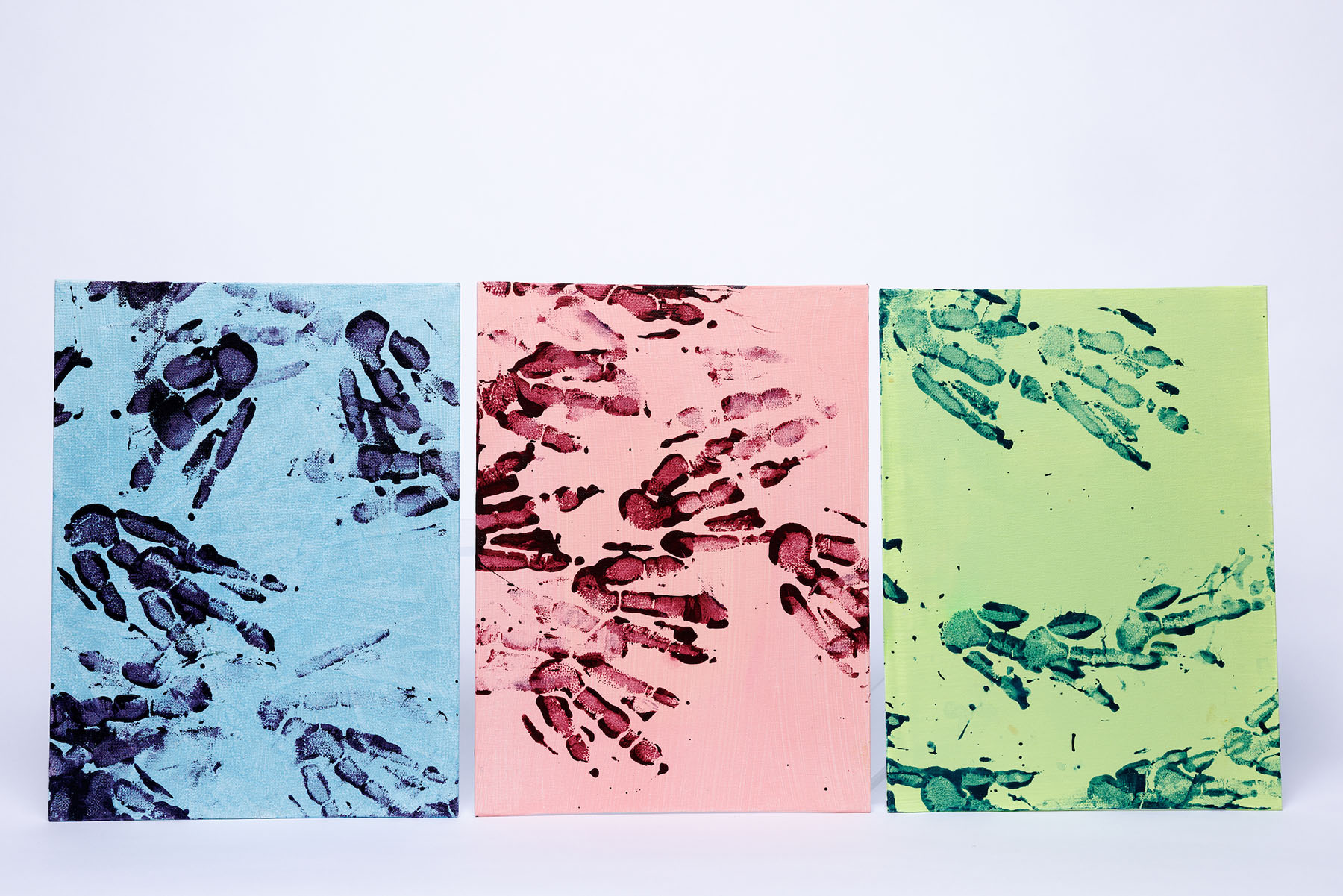 A triptych painting created by the Tennessee Aquarium's Gentoo and Macaroni Penguins is available in the organization's fundraising auction.