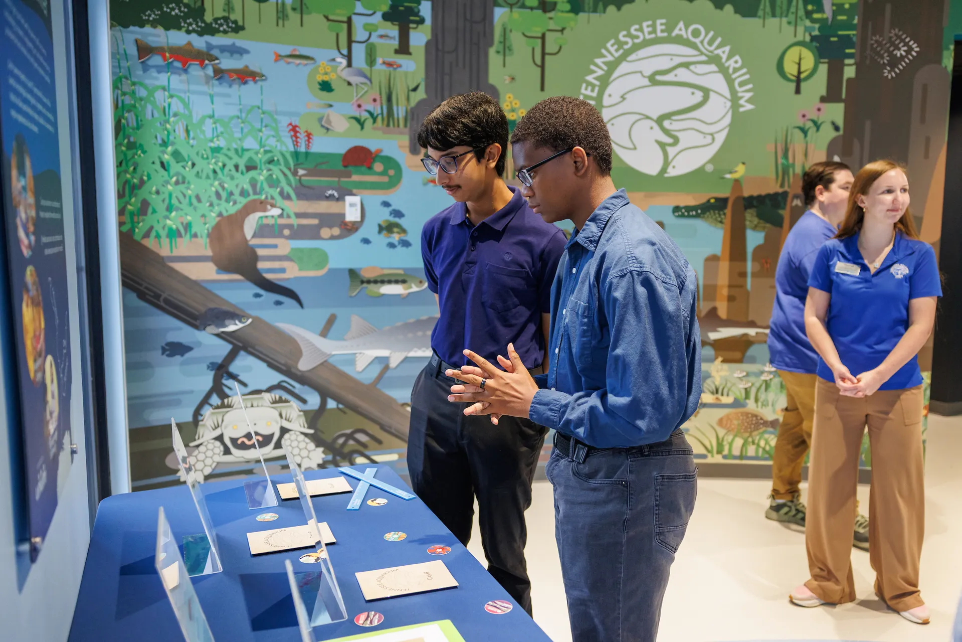 Students from STEM School Chattanooga tour the Tennessee Aquarium's S.T.R.E.A.M. Learning Center, supported by Unum, on Thursday, Nov. 20, 2025 in Chattanooga, Tenn. The purpose-built facility on the Aquarium plaza will act as the Aquarium's educational epicenter.