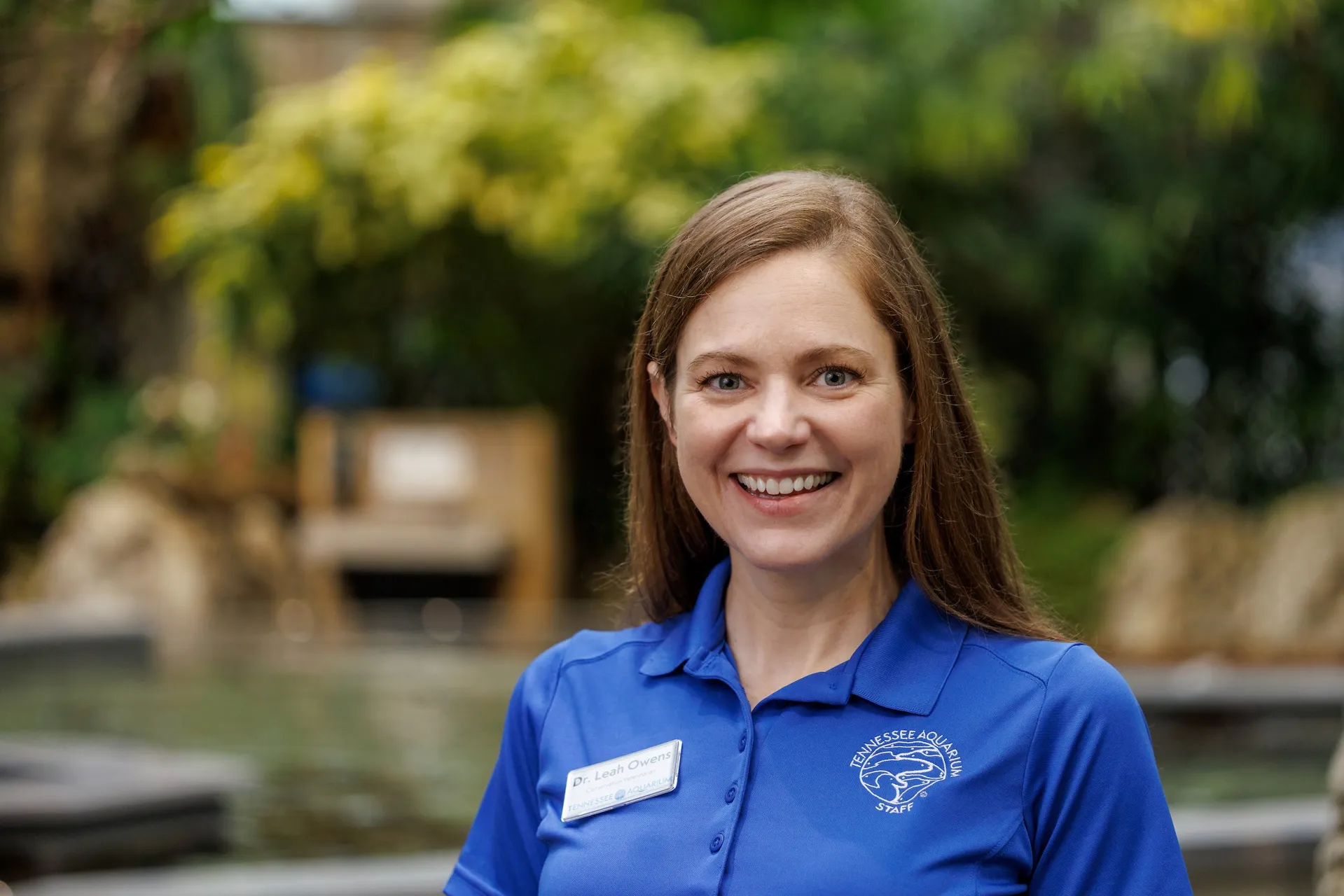 A photo of Tennessee Aquarium Conservation Veterinarian Dr. Leah Owens.