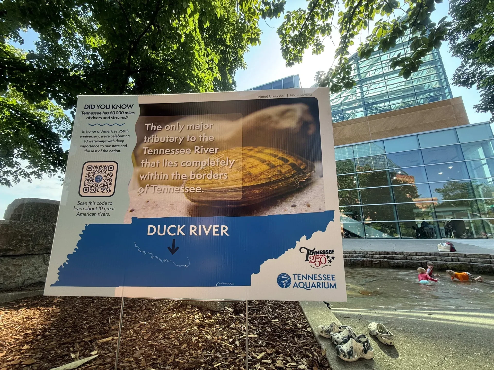 A sign on the outdoor plaza of the Tennessee Aquarium celebrates the special qualities of Middle Tennessee’s Duck River. As part of America’s 250th anniversary, the plaza will feature signs celebrating 10 amazing Tennessee rivers through the end of July.